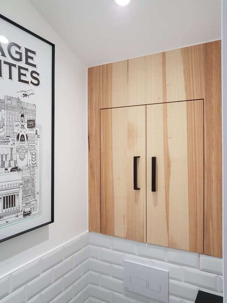 Placard WC frêne