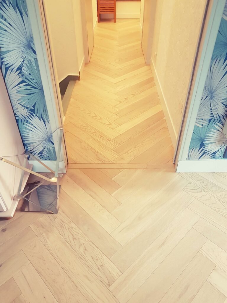 Parquet chêne bâton rompus